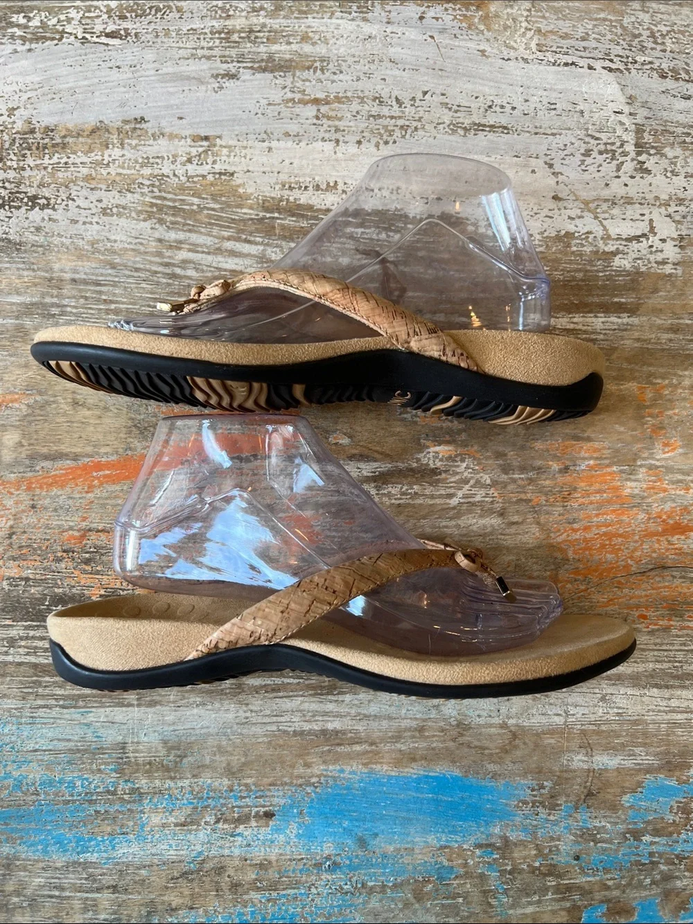 Vionic Tan Braided Thong Sandal with Cushioned Footbed Size 8.5